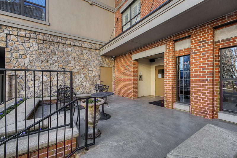 1803 Broadway #612, Nashville, TN 37203