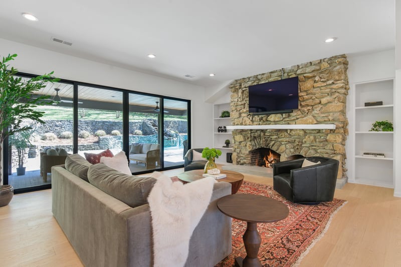 1805 Stonehaven Ct, Nashville, TN 37215