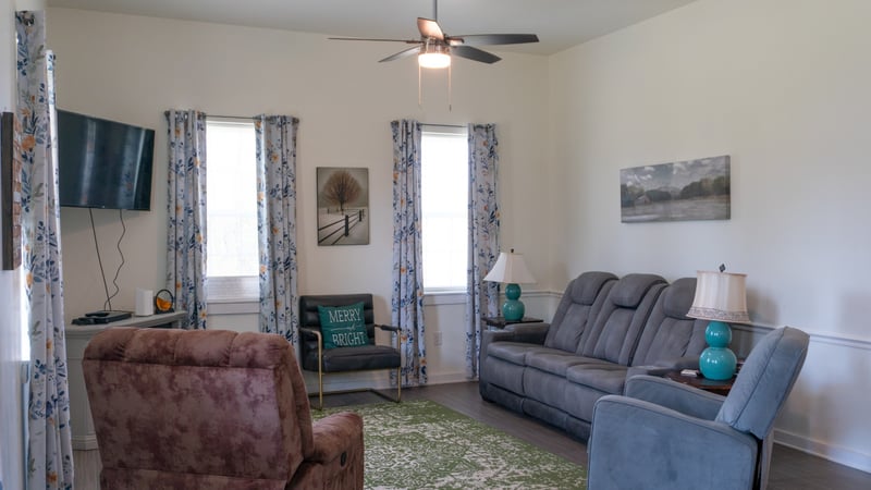 506 Church St, White Bluff, TN 37187