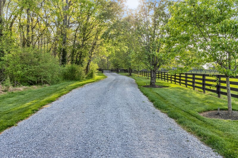 6314 Mcdaniel Rd, College Grove, TN 37046