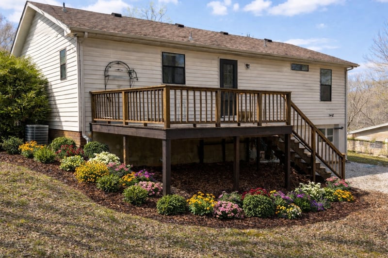 1010 Tyree Ct N, White House, TN 37188