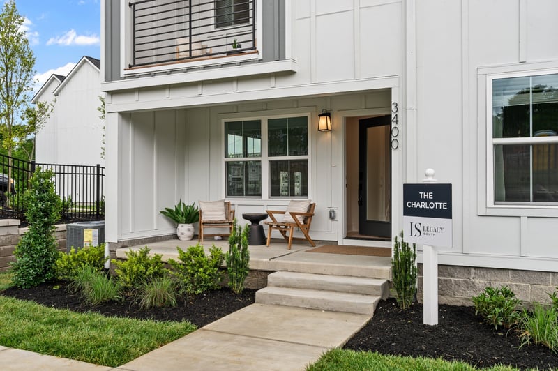 137 Hart Ln, Nashville, TN 37207