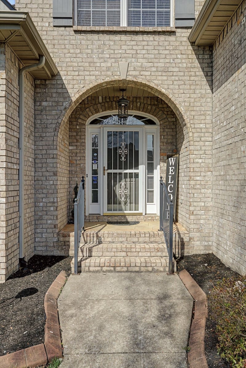 1328 Sam Houston Ave, Murfreesboro, TN 37129