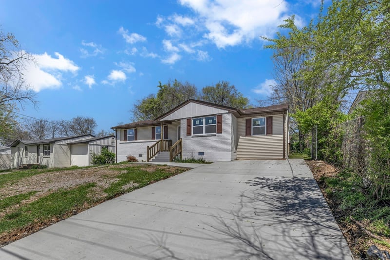 1916 Louanne Dr, Nashville, TN 37217