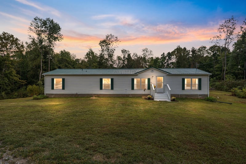1147 Tonya Trl, Cumberland Furnace, TN 37051