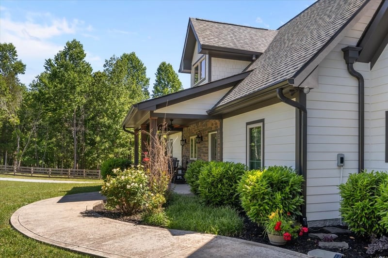 8006 Rose Ridge Pvt Ln, Fairview, TN 37062