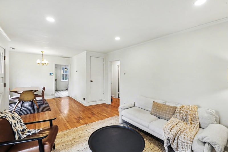 2703 Meadow Rose Dr, Nashville, TN 37206