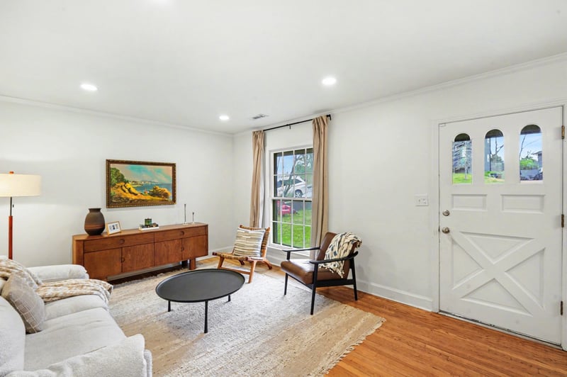 2703 Meadow Rose Dr, Nashville, TN 37206