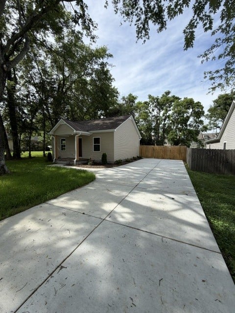 116 Nokes Dr, Hendersonville, TN 37075