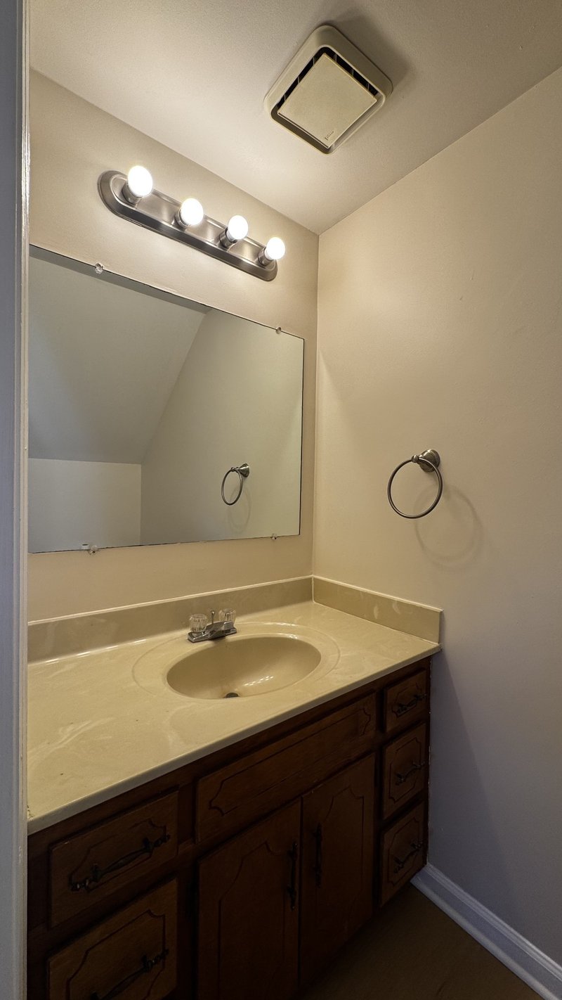 1808 Aster Ct, Murfreesboro, TN 37128