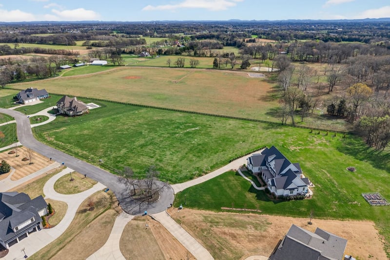3029 Berry Patch Trl, Rockvale, TN 37153