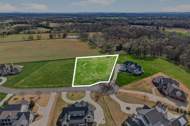 3029 Berry Patch Trl, Rockvale, TN 37153