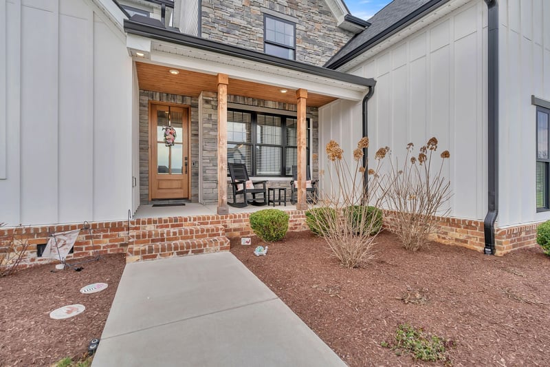 3806 Carriage Dr, Murfreesboro, TN 37128