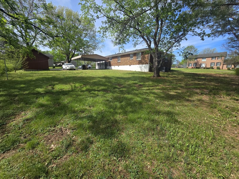 1212 Alfred Dr, Nashville, TN 37205