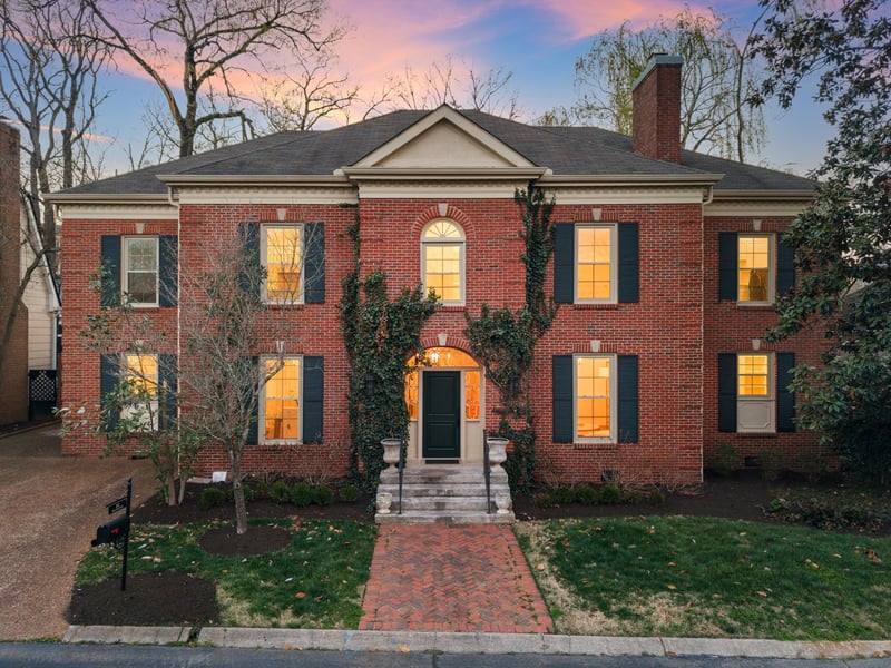 202 Moultrie Pk, Nashville, TN 37205