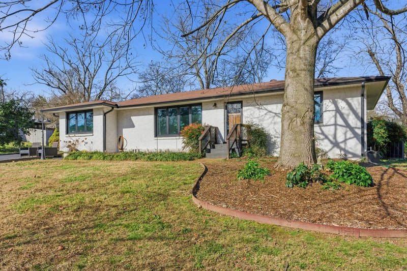 304 Bramblewood Dr, Nashville, TN 37211