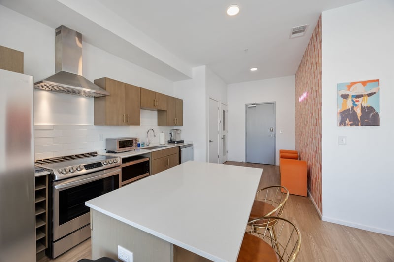 920 South St #403, Nashville, TN 37203