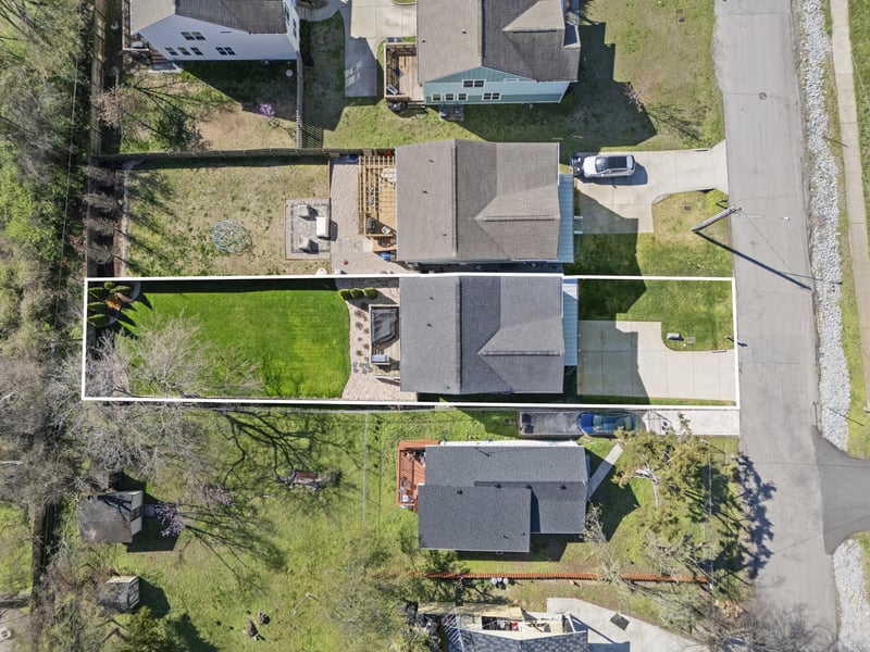 1607 Rebecca St, Nashville, TN 37216