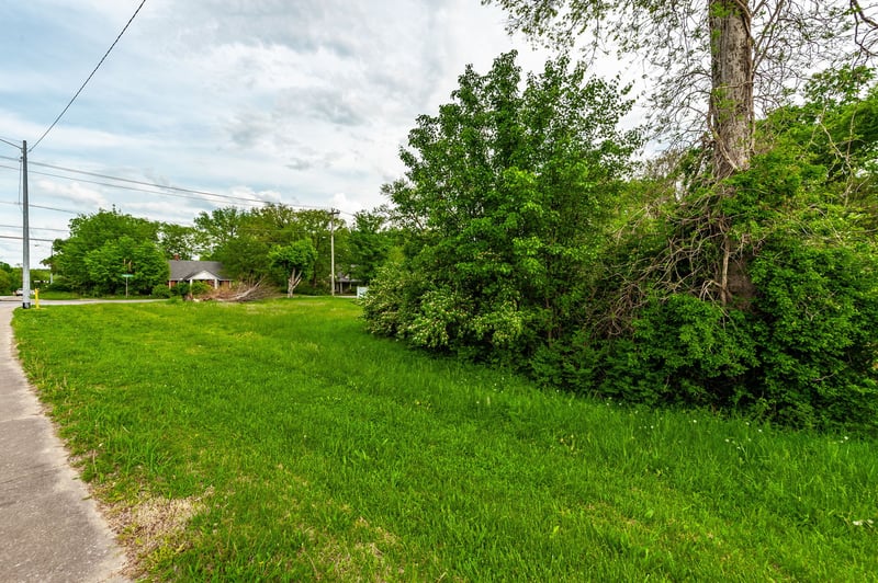 214 Shivel Dr, Hendersonville, TN 37075