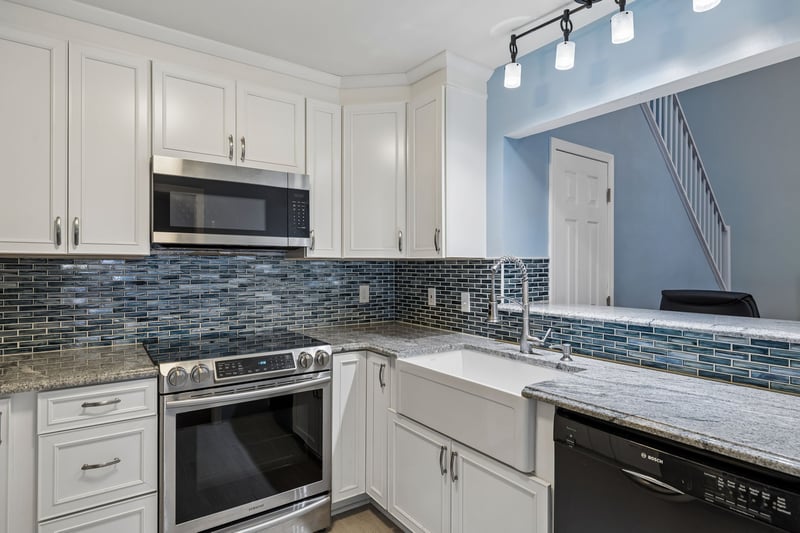 939 Russell St #16, Nashville, TN 37206