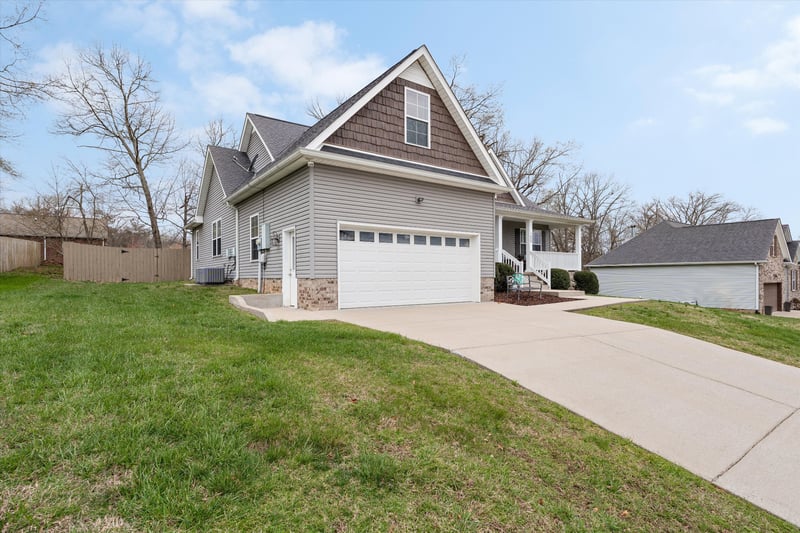 7608 Leverette Dr, Fairview, TN 37062