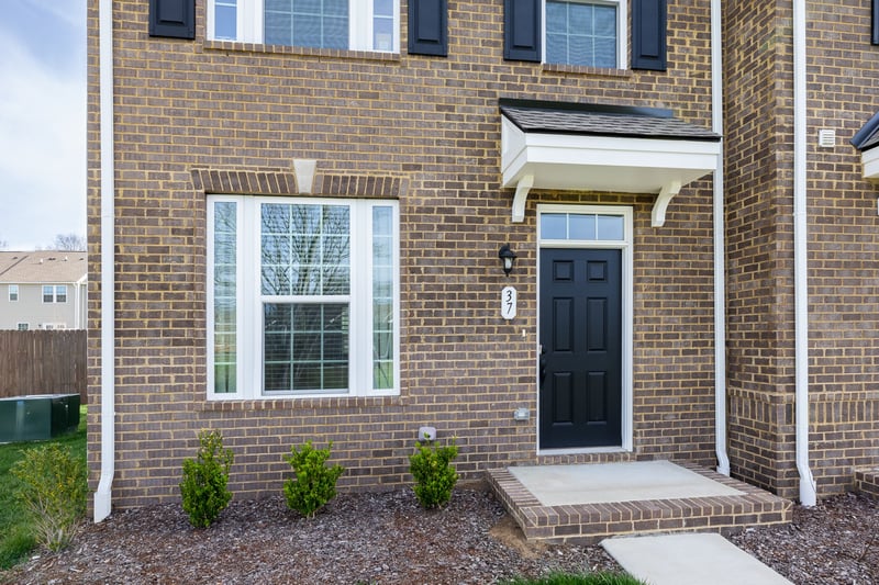 420 Park Ave #37, Lebanon, TN 37087