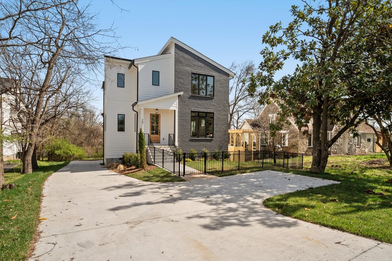 2804 Eastland Ave, Nashville, TN 37206