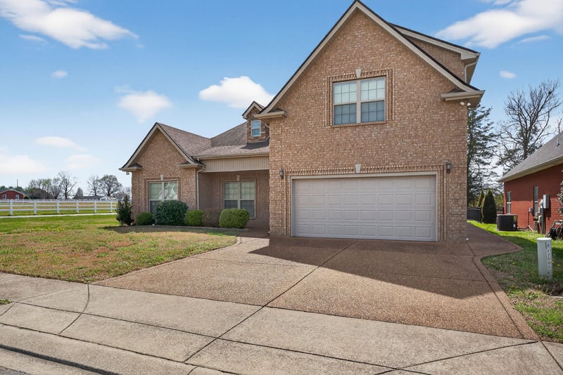 2505 Pebblecreek Ln, Murfreesboro, TN 37130