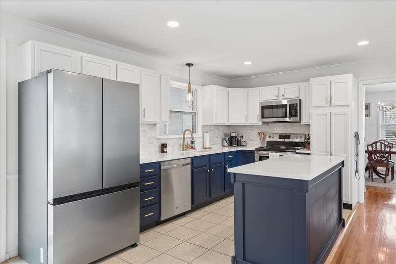 150 Lake Park Dr, Nashville, TN 37211