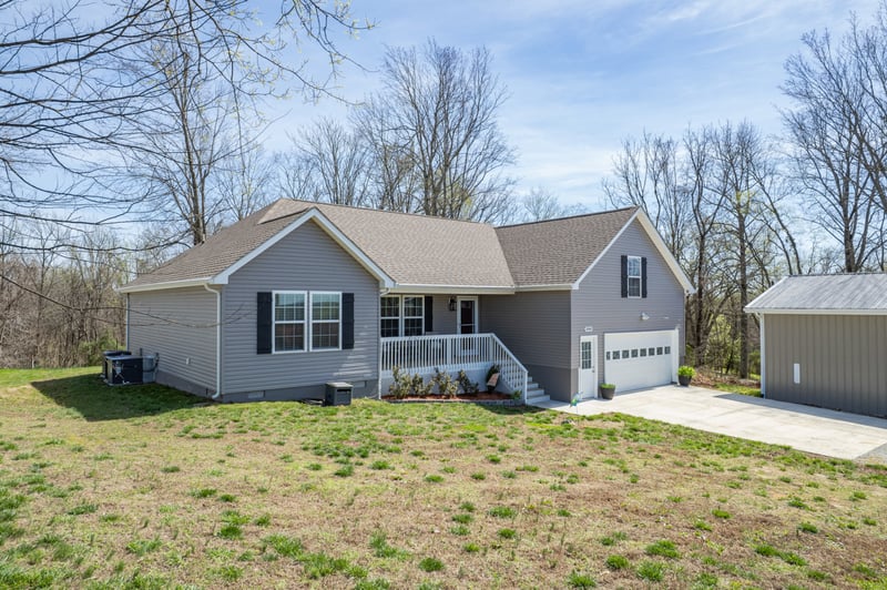 2088 Garner Rd, Mount Pleasant, TN 38474