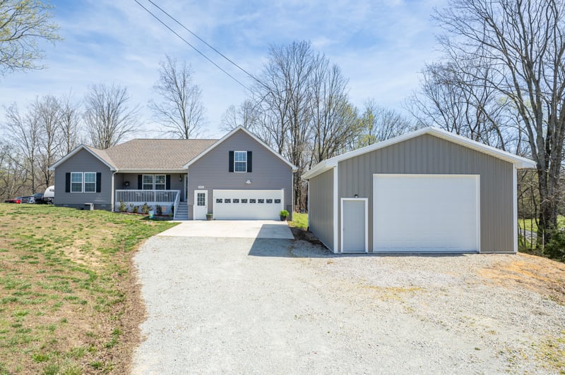 2088 Garner Rd, Mount Pleasant, TN 38474