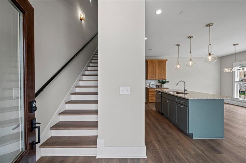 3043A Hillside Rd, Nashville, TN 37207