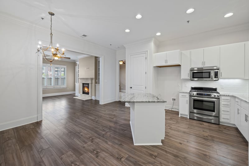 4120 Ridgefield Dr #201, Nashville, TN 37205