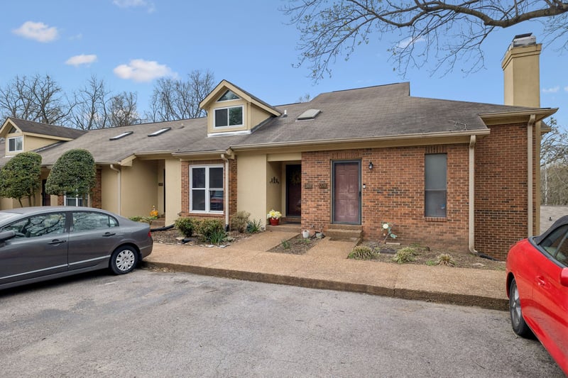 213 Riverstone Ct, Nashville, TN 37214