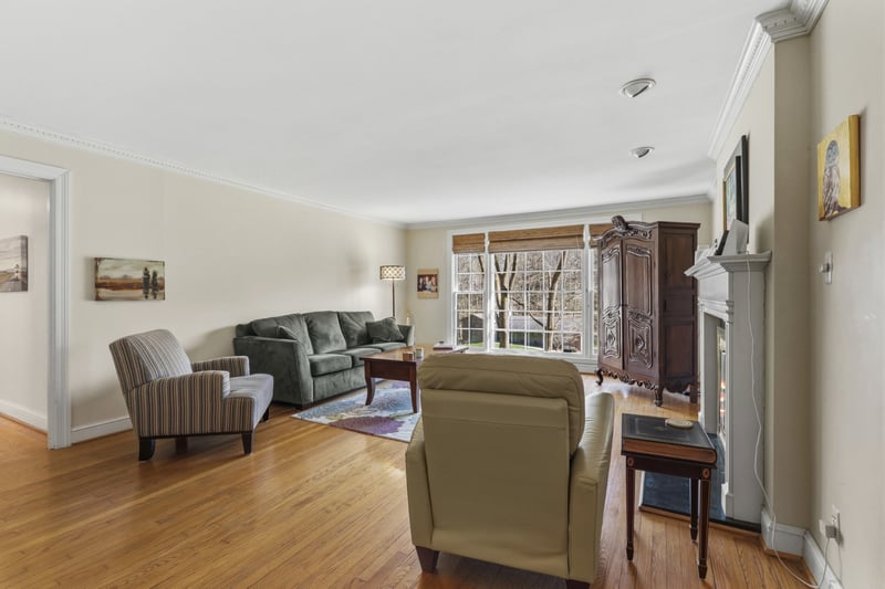 1020 Norfleet Dr, Nashville, TN 37220