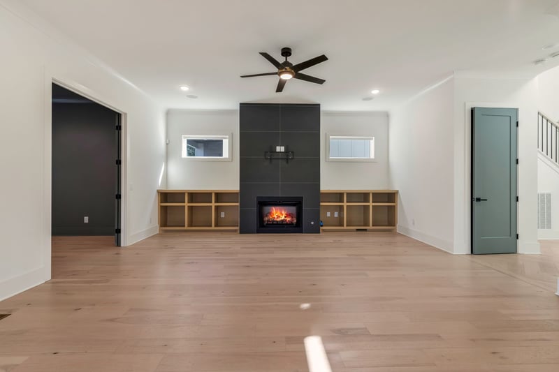 560 Highcrest Dr, Nashville, TN 37211