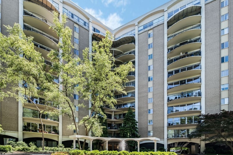 4215 Harding Pike #303, Nashville, TN 37205