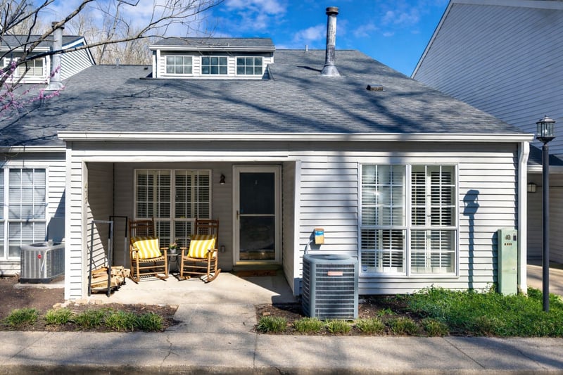 412 Post Creek Rd, Nashville, TN 37221