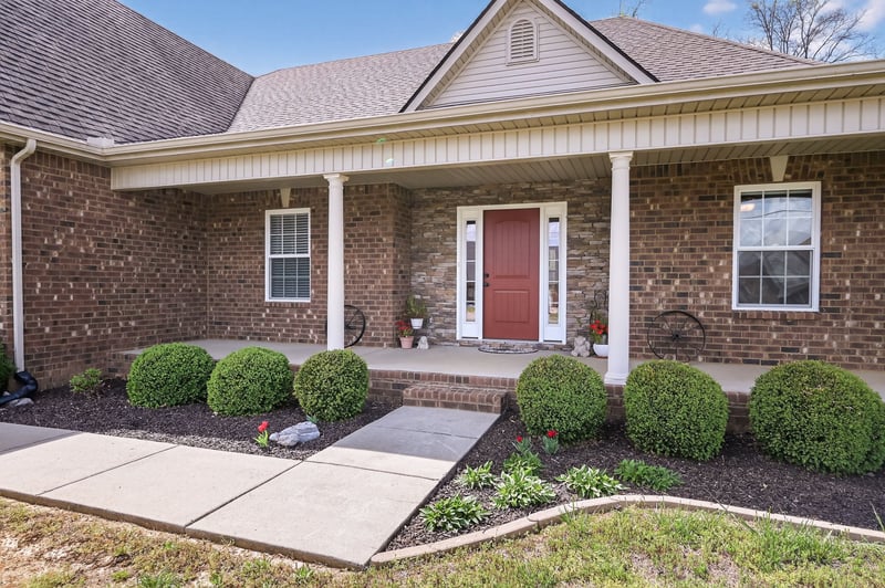 1433 Round Rock Dr, Murfreesboro, TN 37128