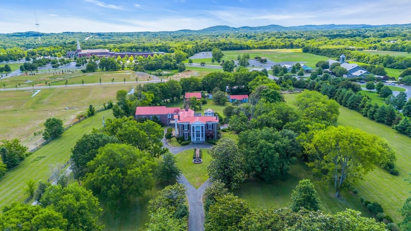 1112 Franklin Rd, Brentwood, TN 37027