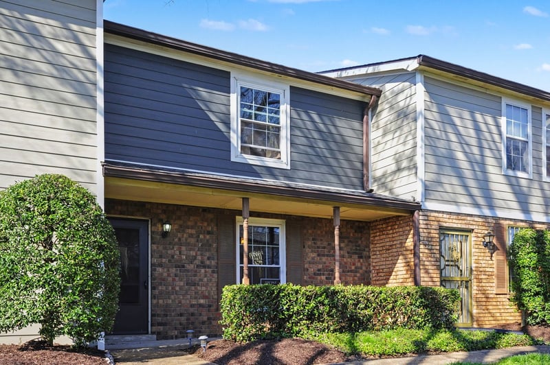 920 Coarsey Dr, Nashville, TN 37217