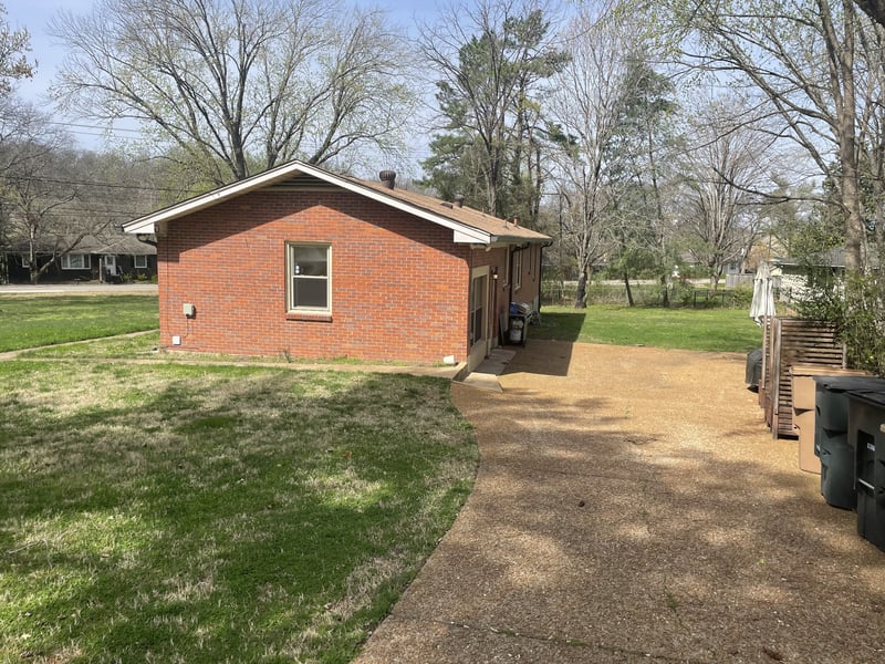 701 Shawnee Dr, Nashville, TN 37205