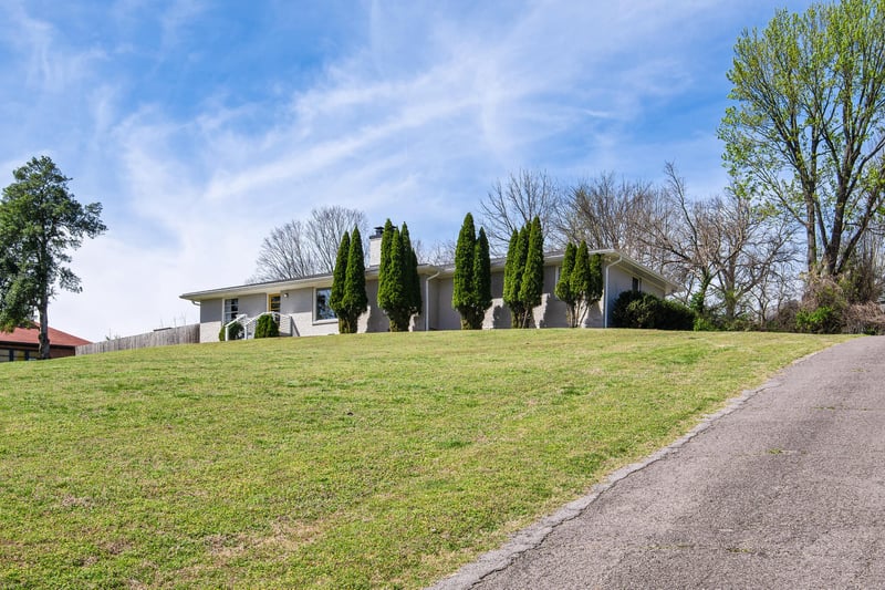 2455 Eastland Ave, Nashville, TN 37206