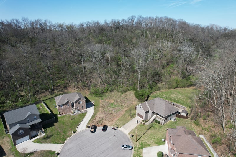 221 Indian Summer Ct, Nashville, TN 37207