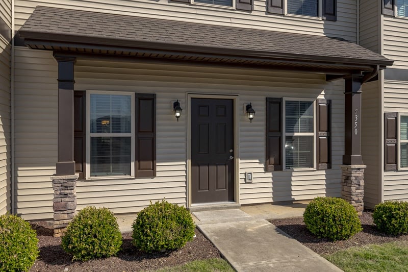 5350 Tony Lama Ln, Murfreesboro, TN 37128