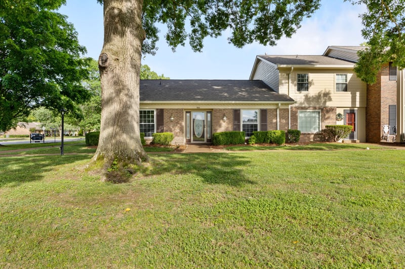 964 Todd Preis Dr, Nashville, TN 37221