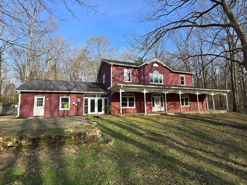 867 Mount Olivet Rd, Columbia, TN 38401