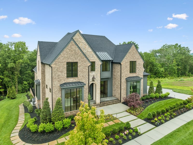 8087 Mountaintop Dr, College Grove, TN 37046
