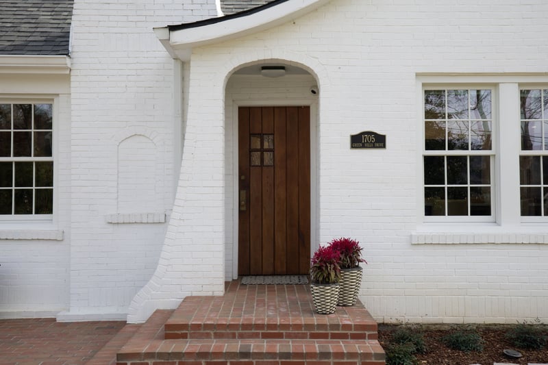 1705 Green Hills Dr, Nashville, TN 37215