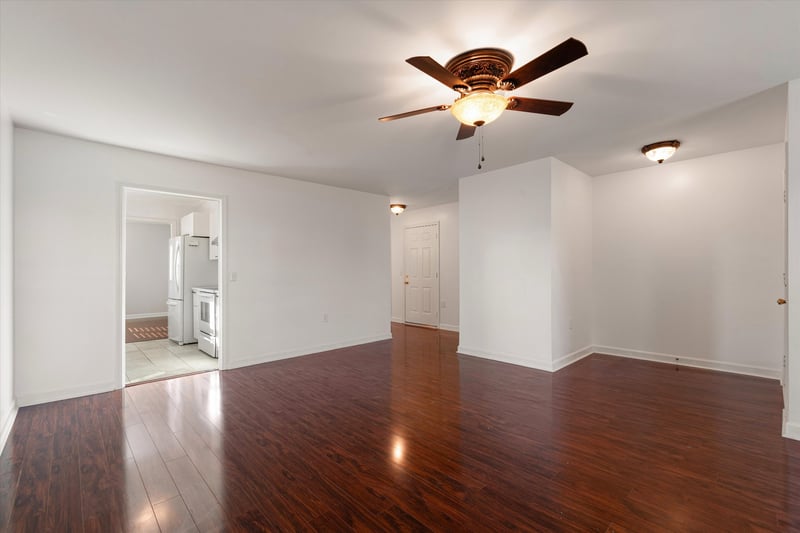 717 Mount Carmel Pl, Nashville, TN 37205